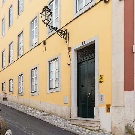 Principe Real, Hidden Terrace, Views By Courtesy Morning Lägenhet Lisboa