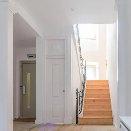 Principe Real, Hidden Terrace, Views By Courtesy Morning Apartamento Lisboa